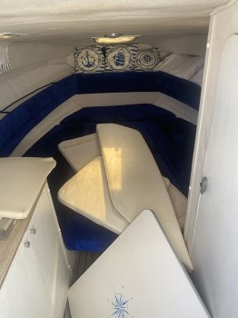 Rinker260FiestaVee_04