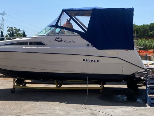 Rinker260FiestaVee_08